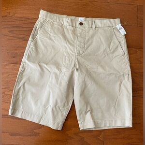 Gap Men’s Chino Khaki Shorts 12” Size 33 Inch Flat Front New! NWT
